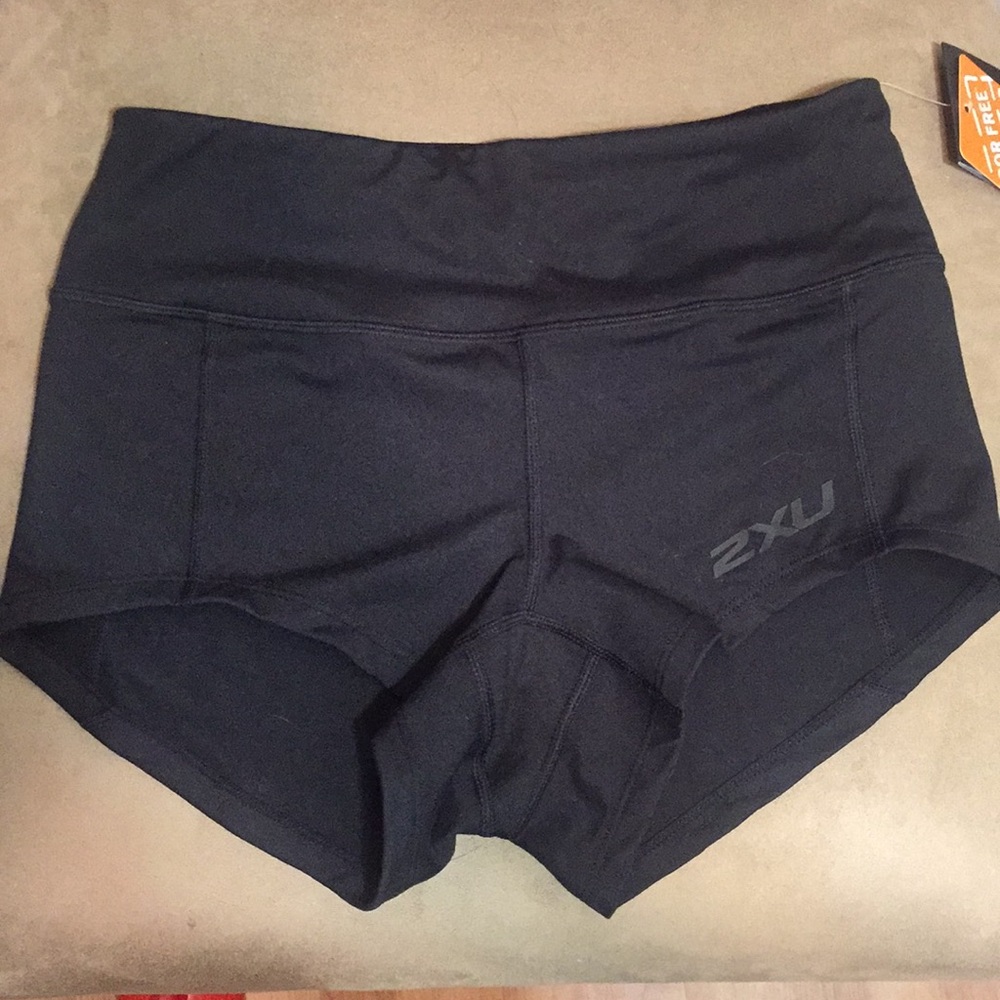 2XU Black XCTRL Form Shorty short